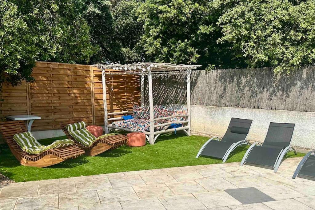 Appart Independent Garden Pool & Spa Sussargues エクステリア 写真